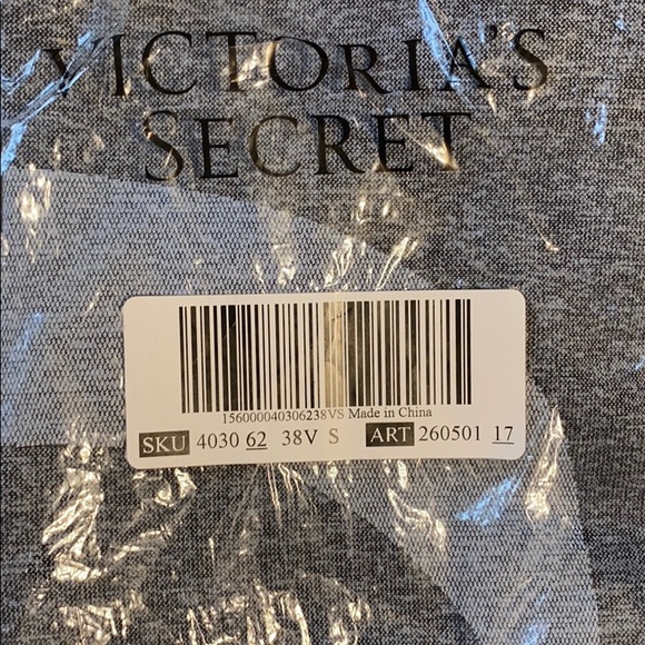 Seamless Workout Tight - Victoria’s Secret Pink - Picture 2 of 2